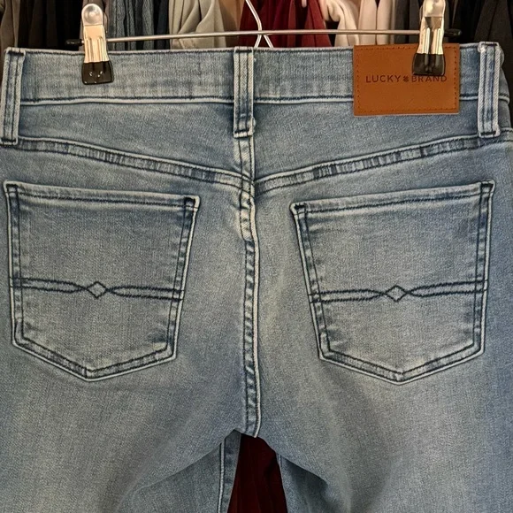 Lucky Brand Sweet Straight Jeans Mid Rise Light Wash Denim - Picture 11 of 12